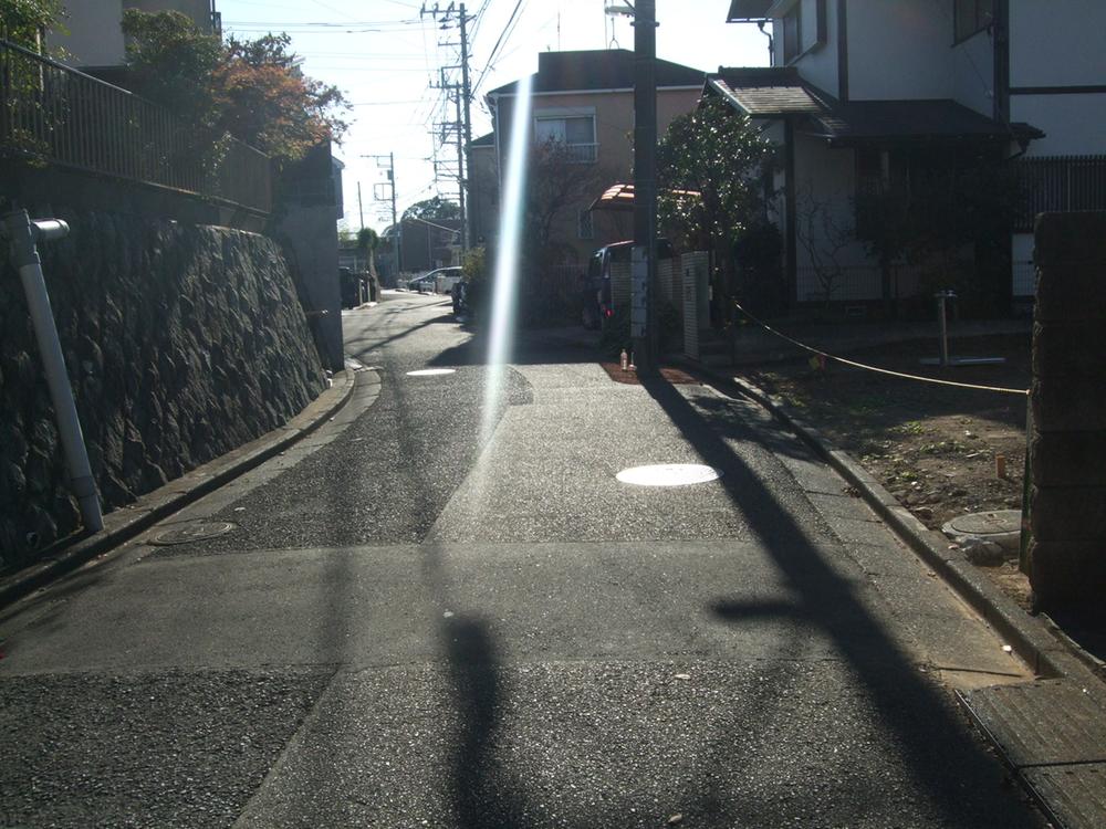 Local photos, including front road. Local (11 May 2013) Shooting