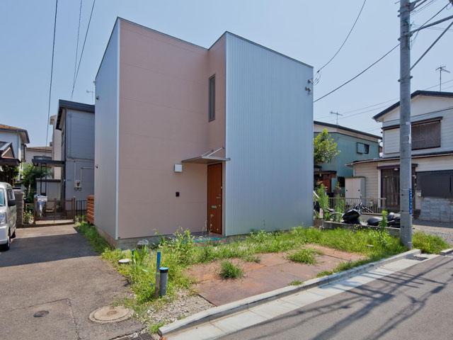 Local appearance photo