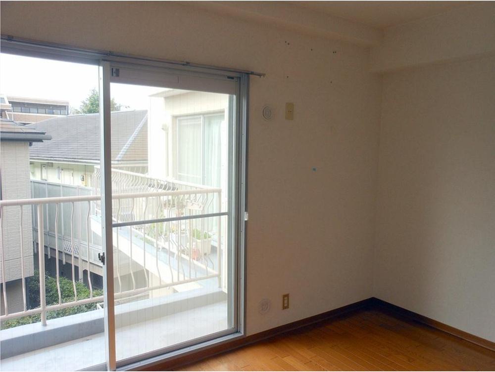 Non-living room