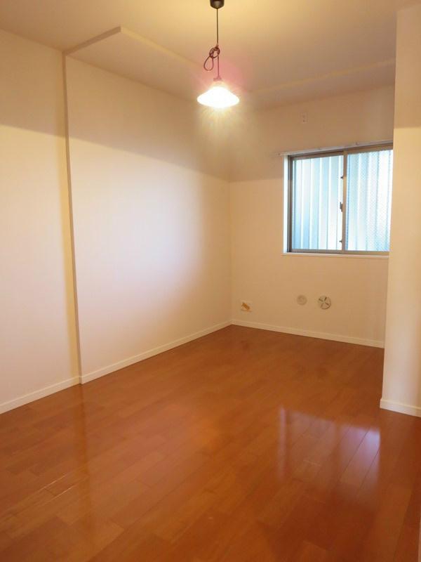 Non-living room
