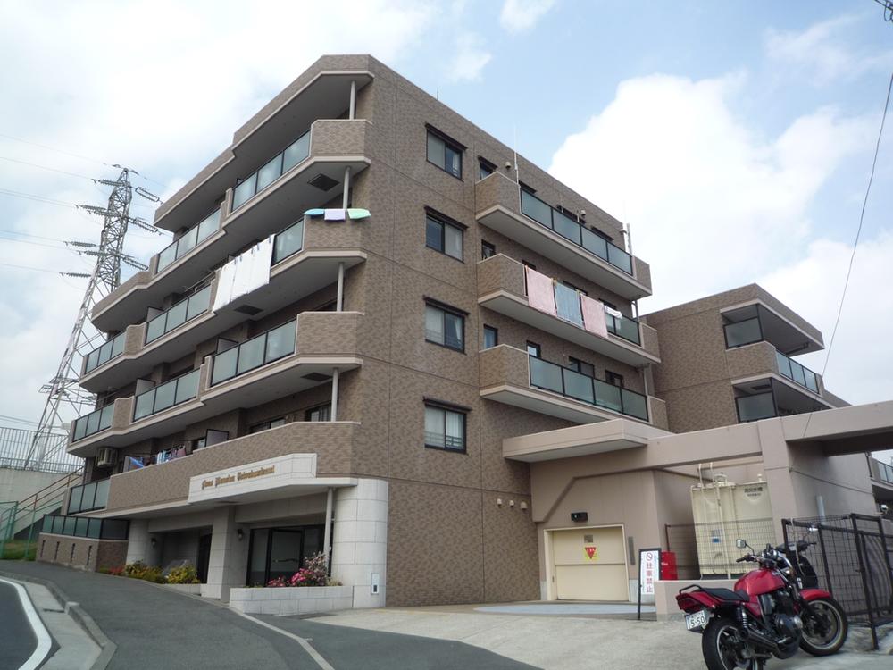Local appearance photo. Exterior Photos from the southeast side (2013 May shooting)