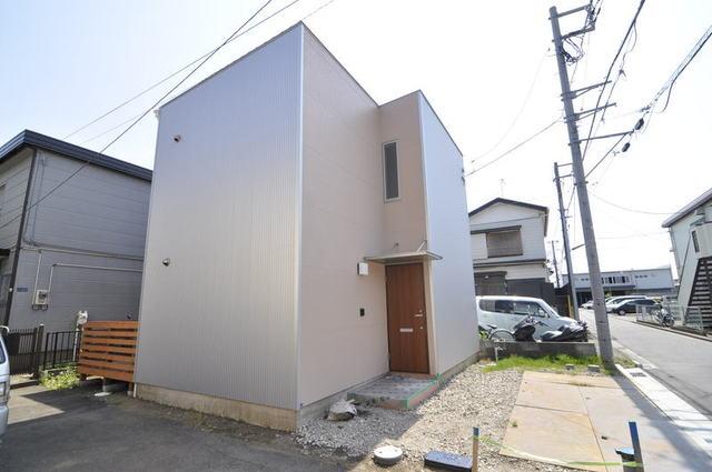 Local photos, including front road