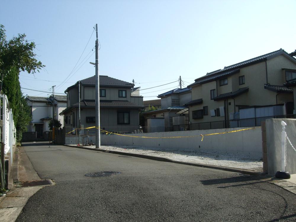 Local appearance photo. Local (11 May 2013) Shooting