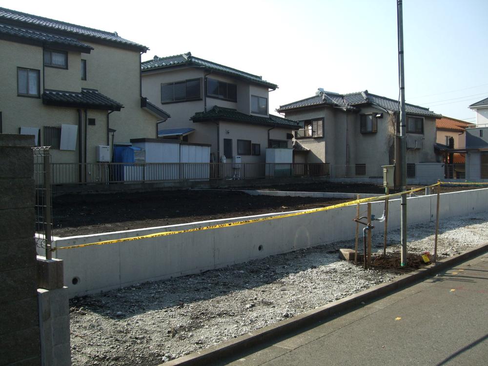 Living. Local (11 May 2013) Shooting