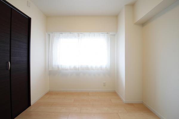 Non-living room