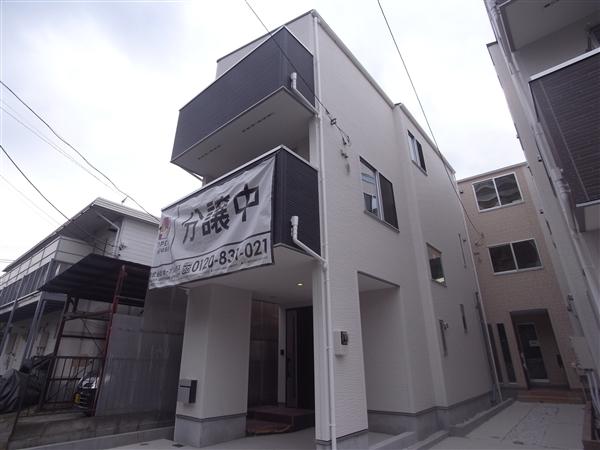 Local appearance photo. Local appearance 2013 / 12 shooting