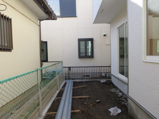 Garden. Local (11 May 2013) Shooting