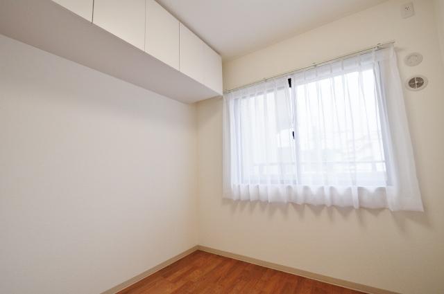Non-living room