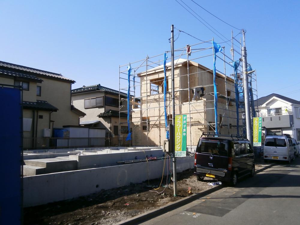 Local photos, including front road. Local (12 May 2013) is progressing shooting building work.