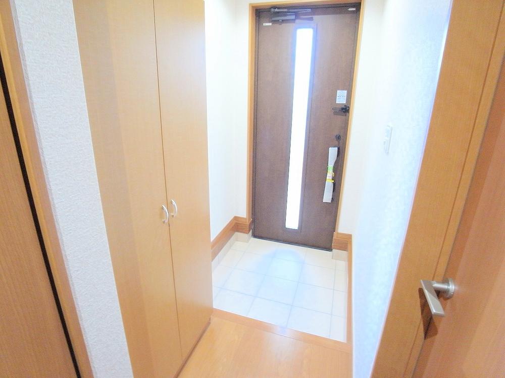 Entrance. It is the entrance of good feeling! (December 2013) Shooting