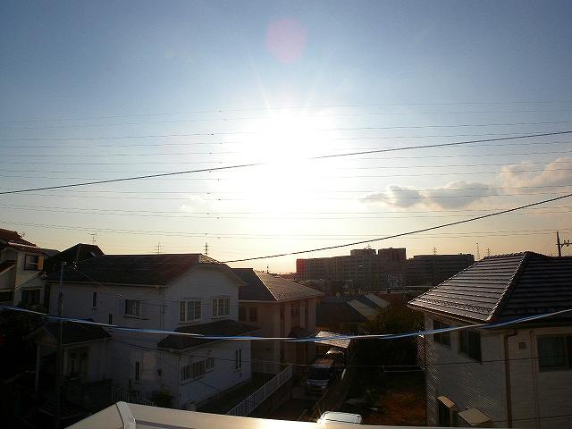 View photos from the dwelling unit. Local (12 May 2013) Shooting