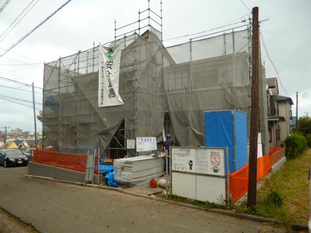 Local appearance photo. Local (10 May 2013) Shooting