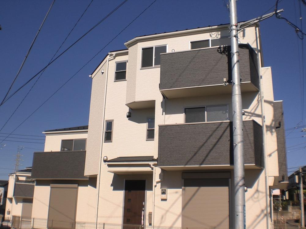 Local appearance photo. local