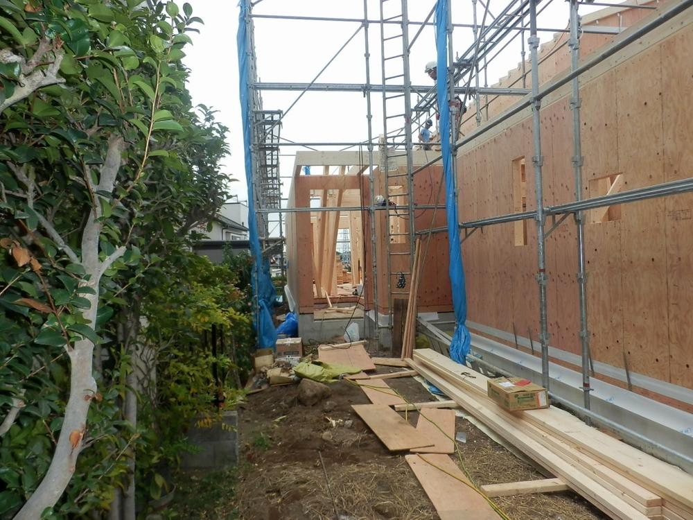 Local appearance photo. Local (10 May 2013) Shooting It is a local photo of 1 Building. Car space 2 units can be!