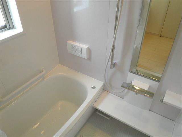 Bathroom. Spacious bathroom to be tired