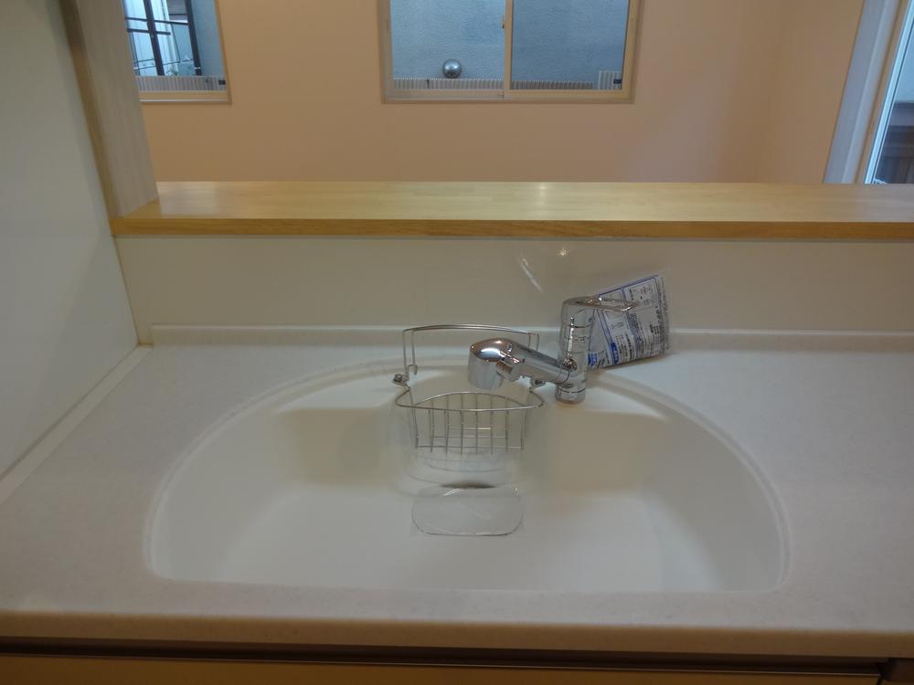 Kitchen. Indoor (12 May 2013) Shooting