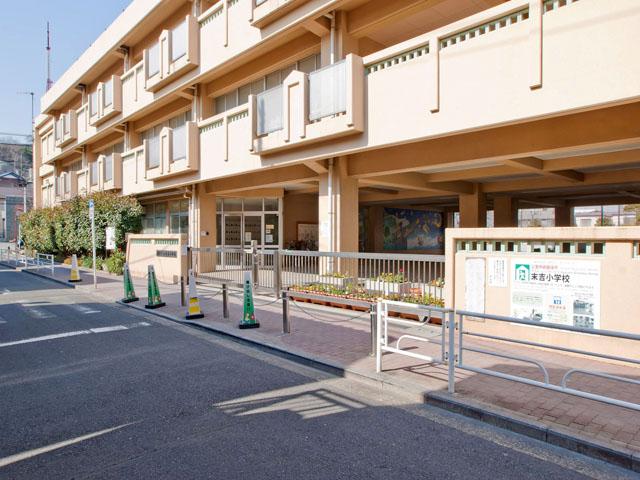 Primary school. 910m to Yokohama Municipal Sueyoshi Elementary School
