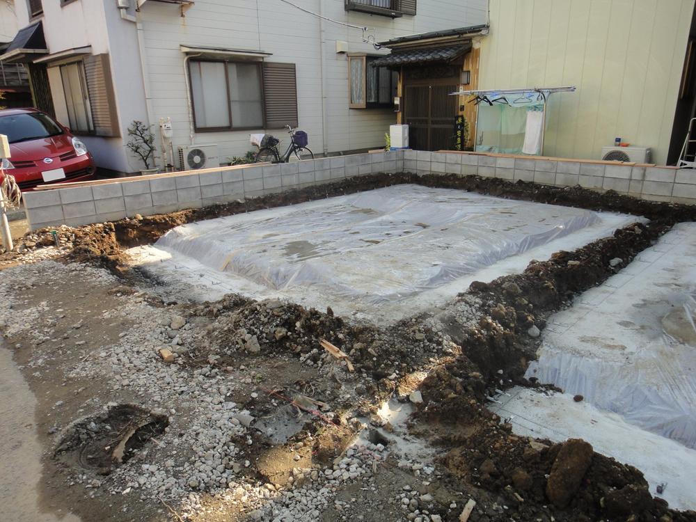 Local appearance photo. A Building site (November 2013) Shooting