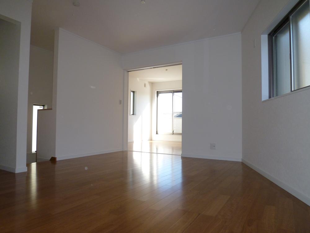 Living. Indoor (September 2013) Shooting