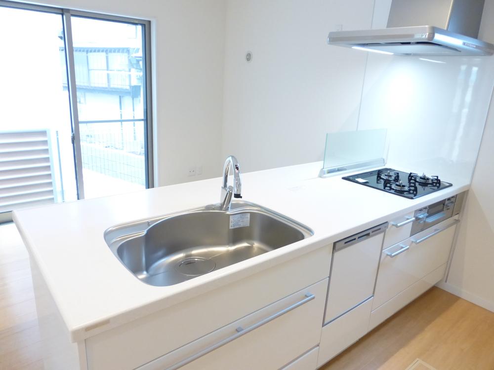 Kitchen. 2013 October 22, shooting B Building