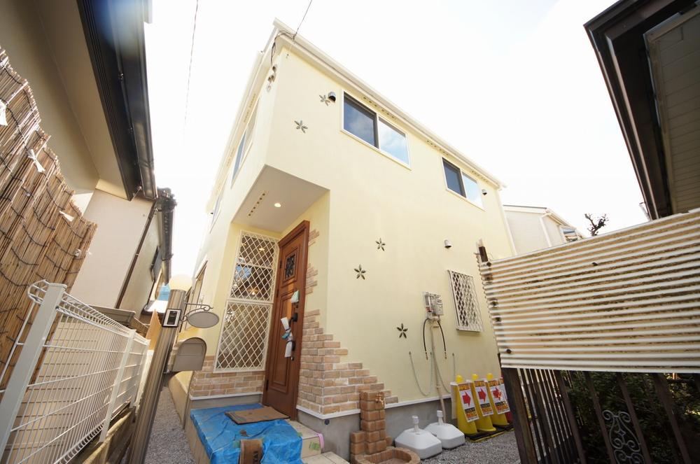 Local appearance photo. Local (11 May 2013) Shooting, Please Come preview per building completed already.