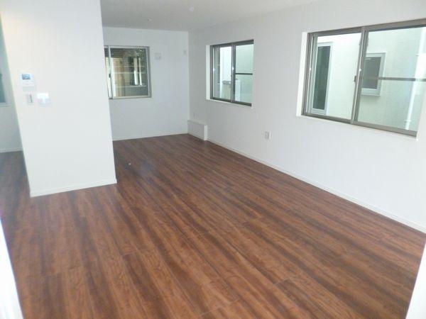 Living. B Building Living (2013 September shooting)