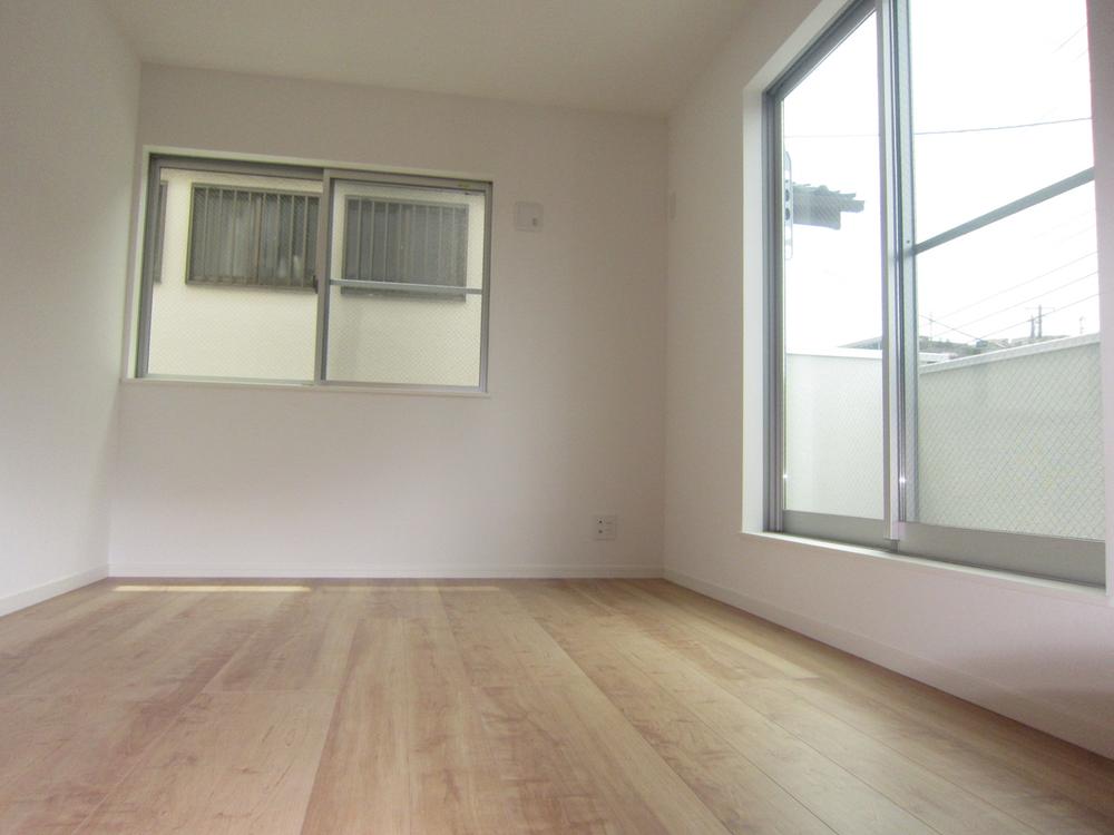 Non-living room. Indoor (July 2013) Shooting