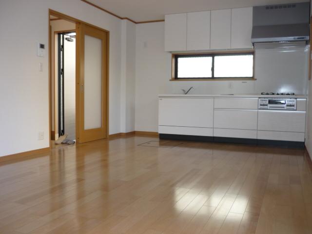 Living. Indoor (12 May 2013) Shooting