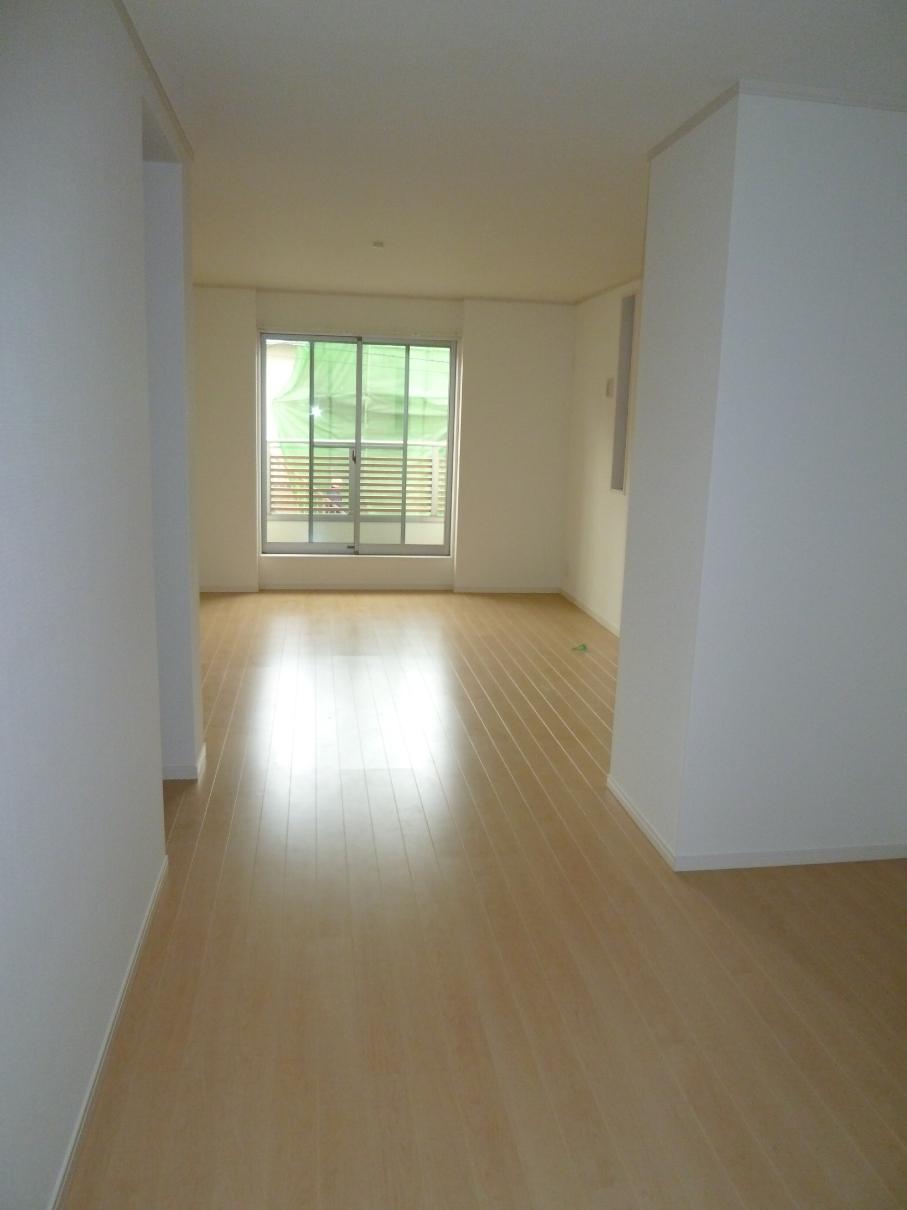 Living. Indoor (12 May 2013) Shooting