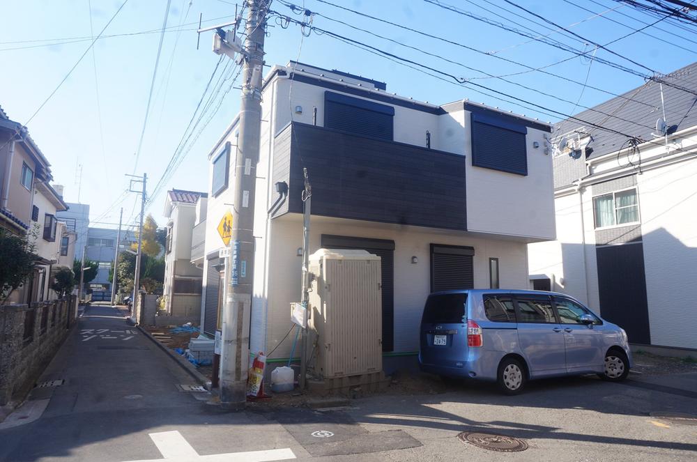 Local photos, including front road