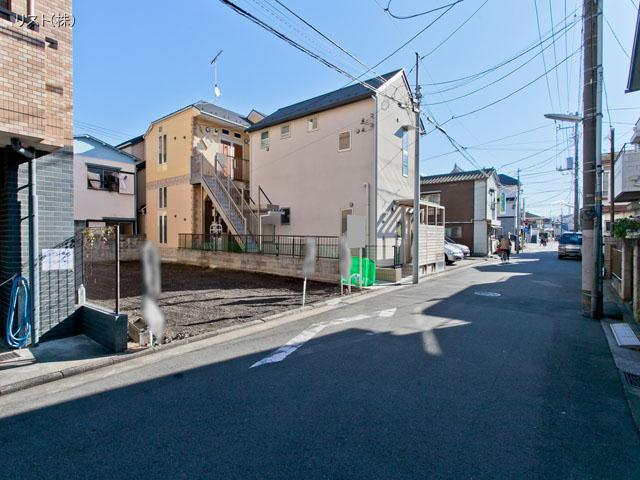 Local photos, including front road