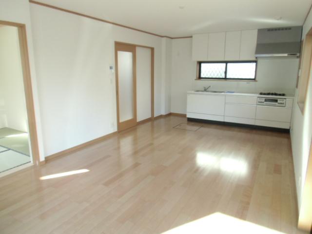 Living. A Building Living (December 2013) Shooting