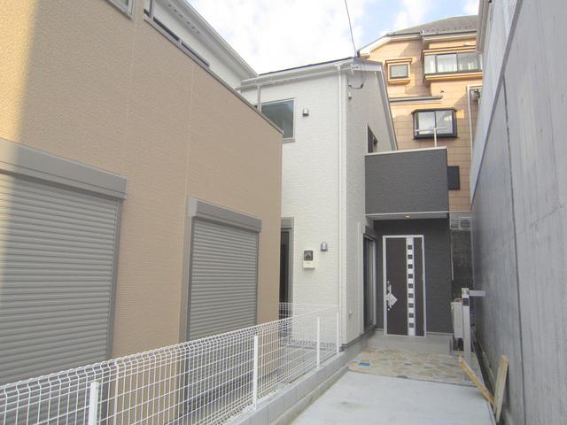 Local appearance photo