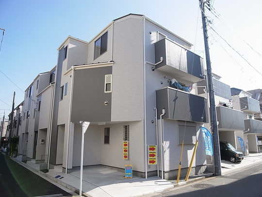 Local appearance photo