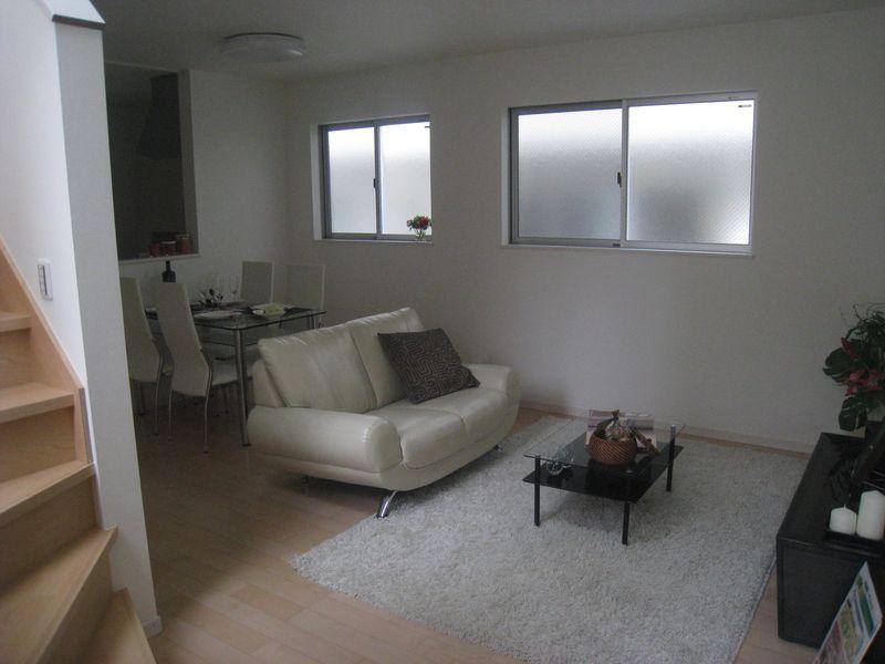 Living. Example of construction