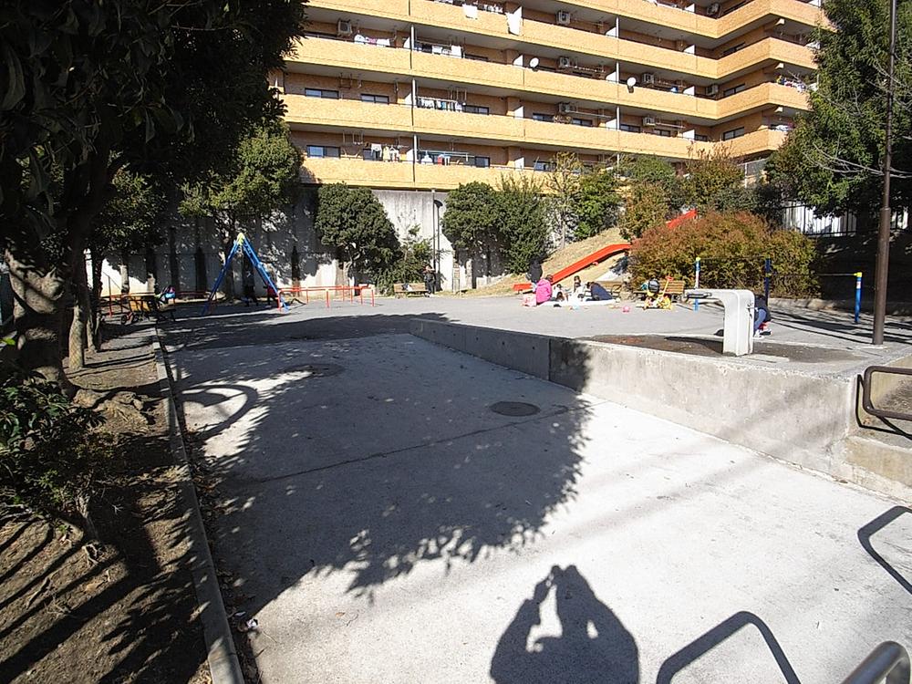 park. Kitaterao is a park that is loved by everyone in the region as the fourth 150m children and wife our communication of place to park.