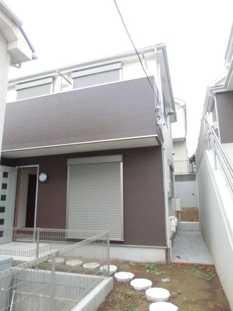 Local appearance photo