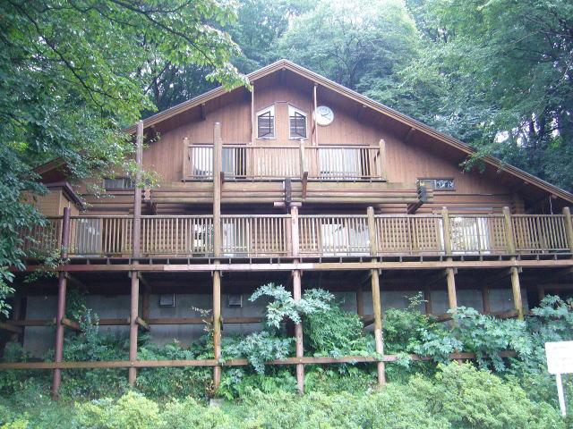 park. 689m until Shirahata park