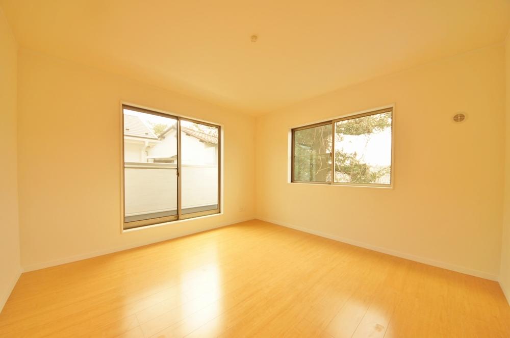 Non-living room. Indoor (10 May 2013) Shooting, It is the second floor of the Western-style 8 pledge that text in the main bedroom.