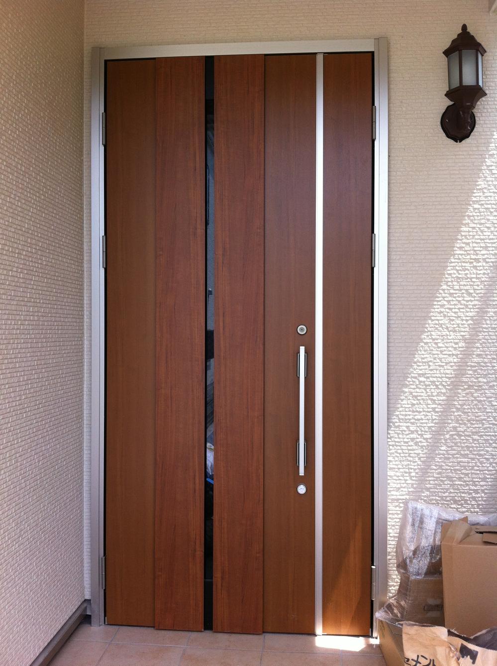 Same specifications photos (appearance). ( Building) same specification