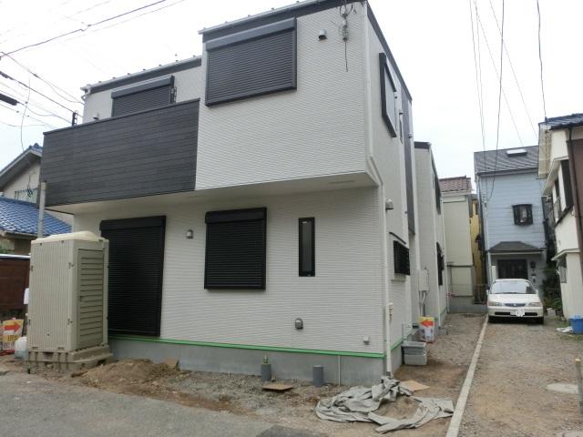 Local photos, including front road