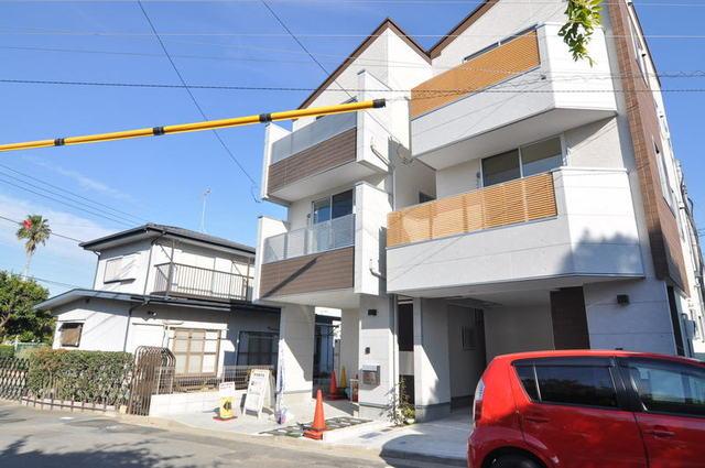 Local appearance photo