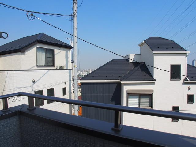 View photos from the dwelling unit