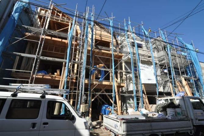 Local appearance photo. Local (11 May 2013) Shooting