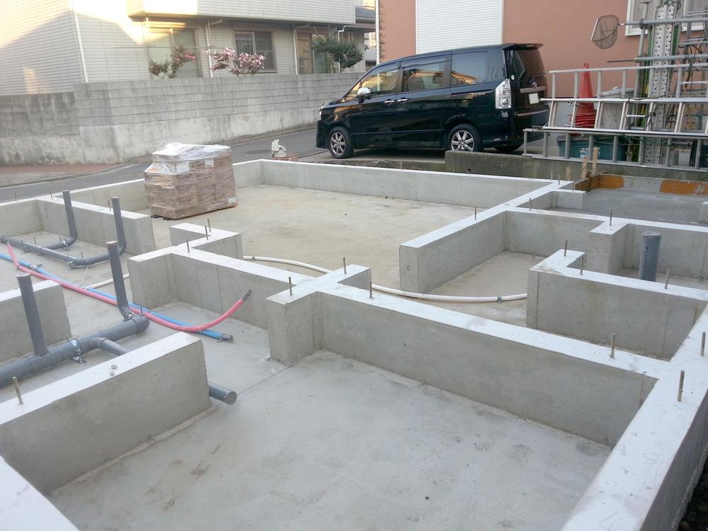 Local appearance photo. Local (12 May 2013) Shooting