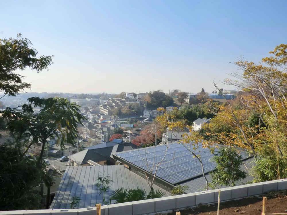 View photos from the dwelling unit. View from the site (December 2013) Shooting