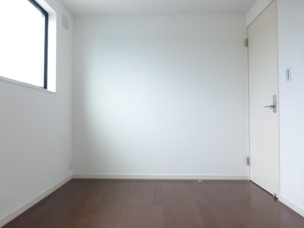 Non-living room. D Building Indoor (November 25, 2013) Shooting