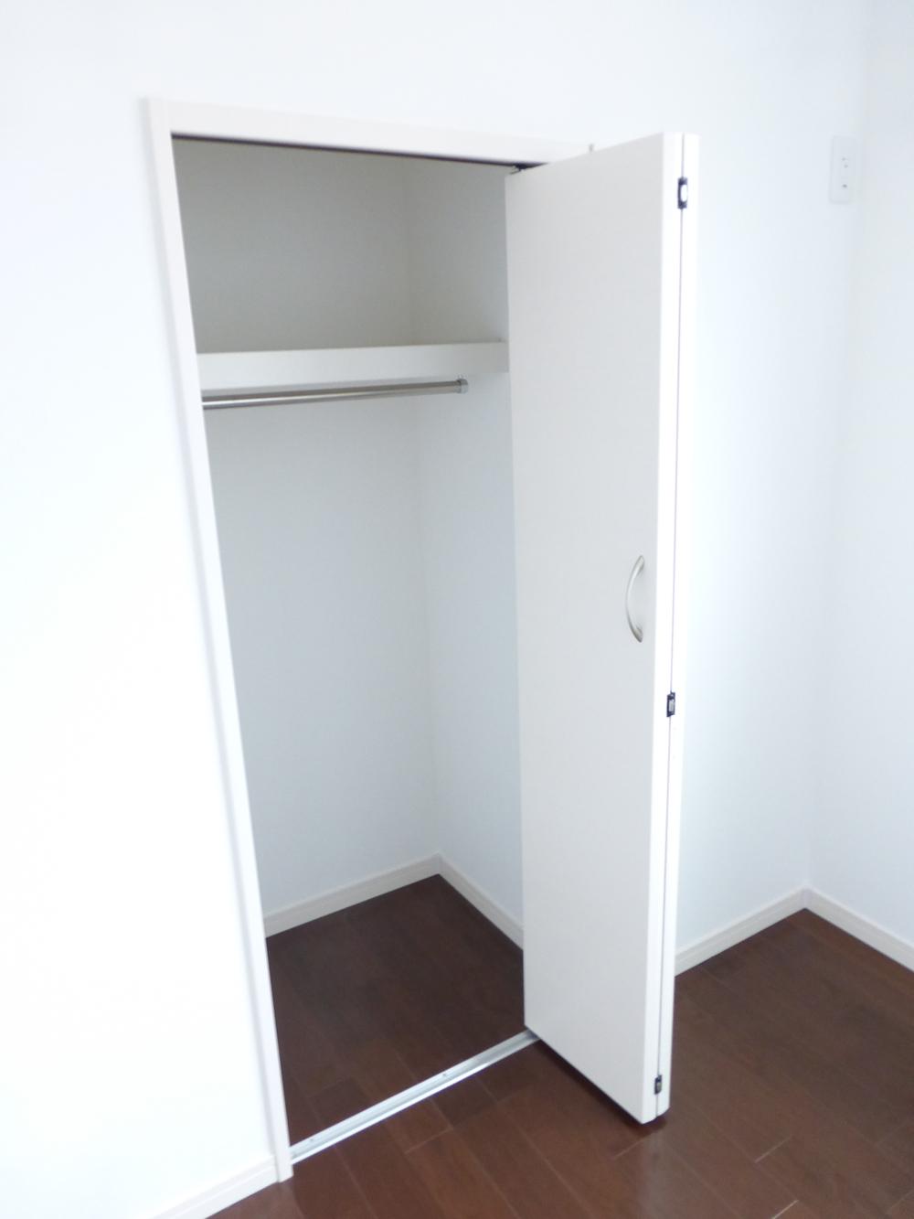 Receipt. D Building Indoor (November 25, 2013) Shooting