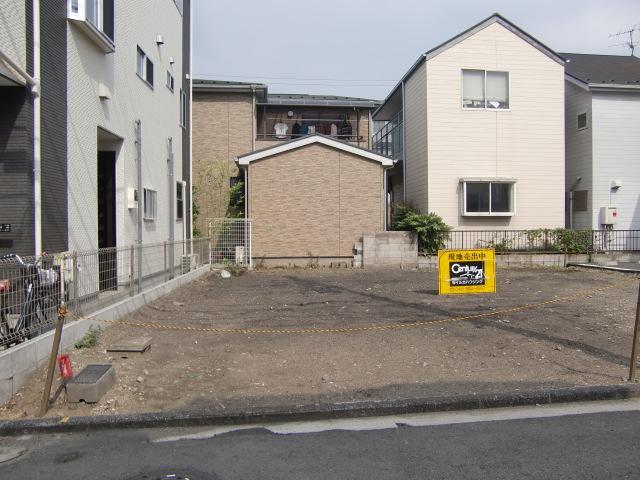 Local appearance photo. August 2013 early shooting