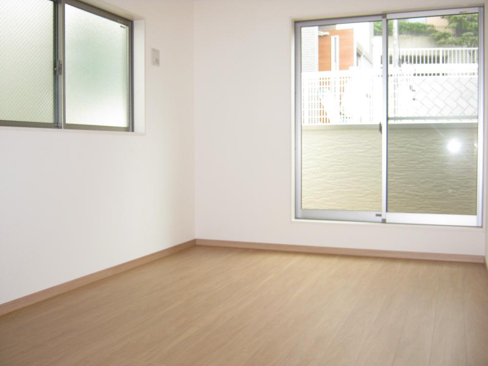 Non-living room. Western-style (C Building)